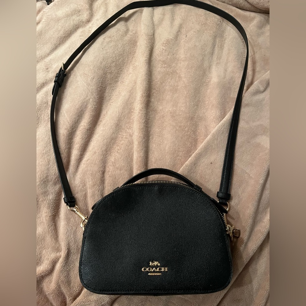 Coach Purse - Picture 3 of 3